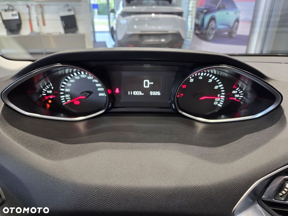 Peugeot 308 1.2 PureTech Active S&S - 17