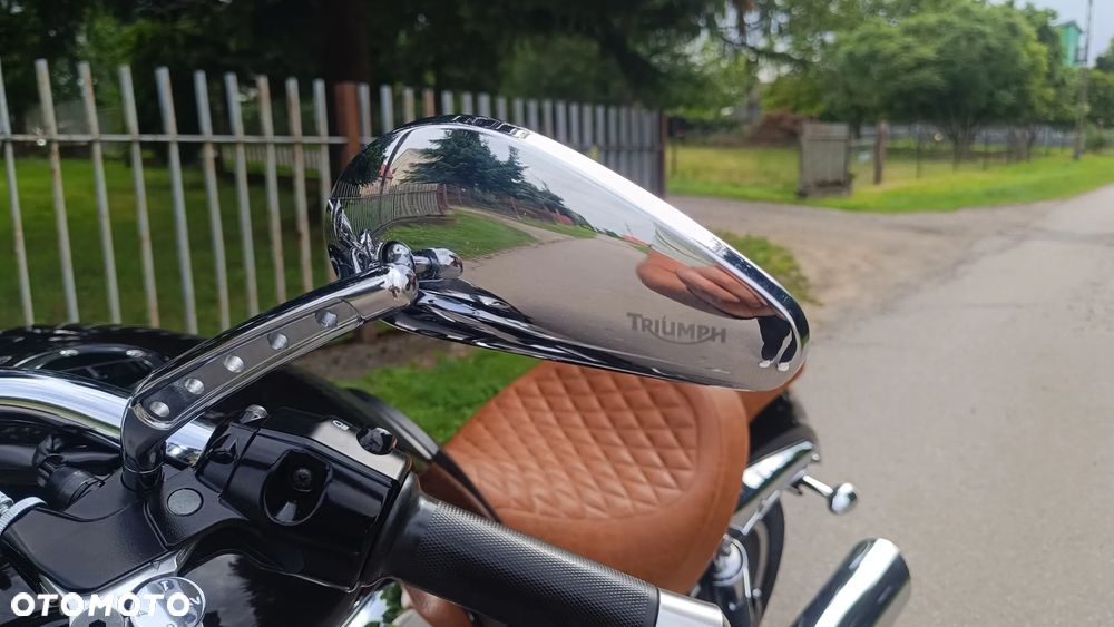 Triumph Rocket - 23