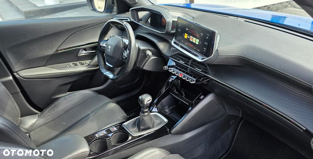 Peugeot 2008 1.5 BlueHDi GT S&S - 29