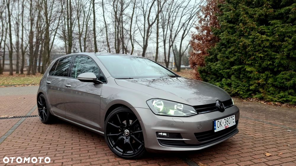 Volkswagen Golf 1.2 TSI BlueMotion Technology Cup - 1
