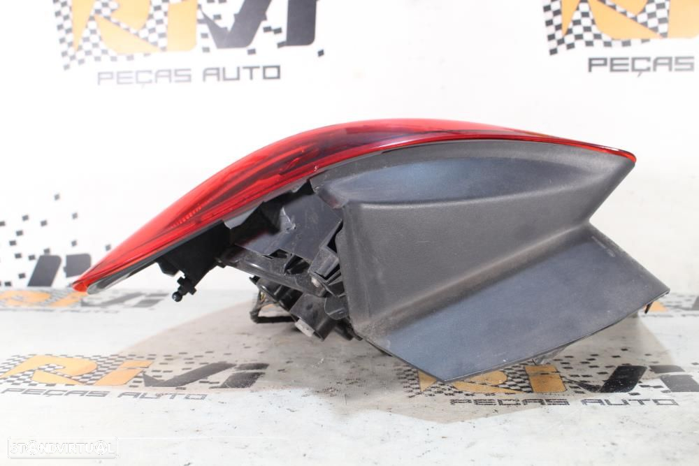 Farolim Direito Bmw 1 (F20)  Farolim Direito Bmw Serie 1 F20 / F21 - 7