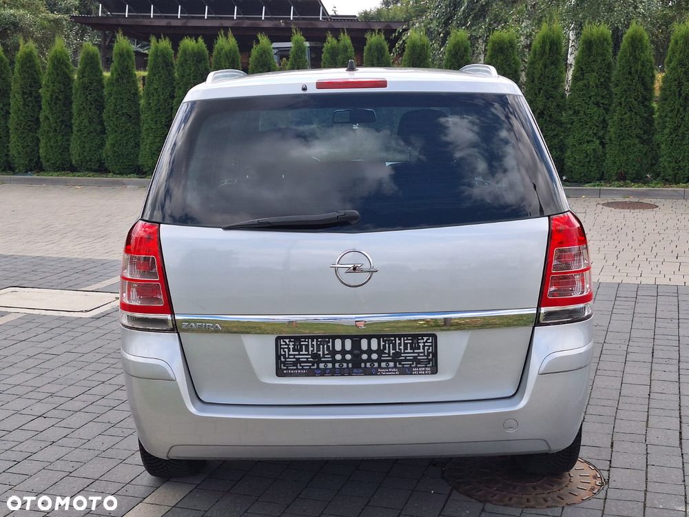 Opel Zafira - 8