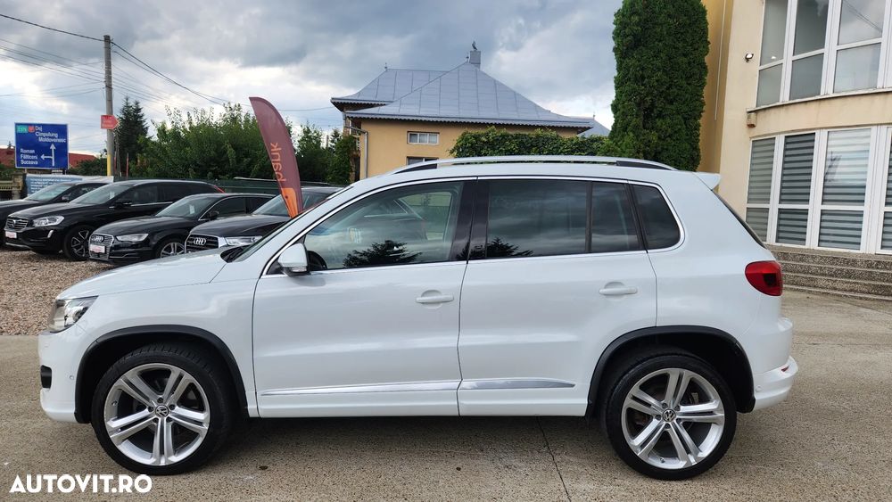 Volkswagen Tiguan 2.0 TDI DPF 4Motion BlueMotion Technology DSG Sport & Style - 11