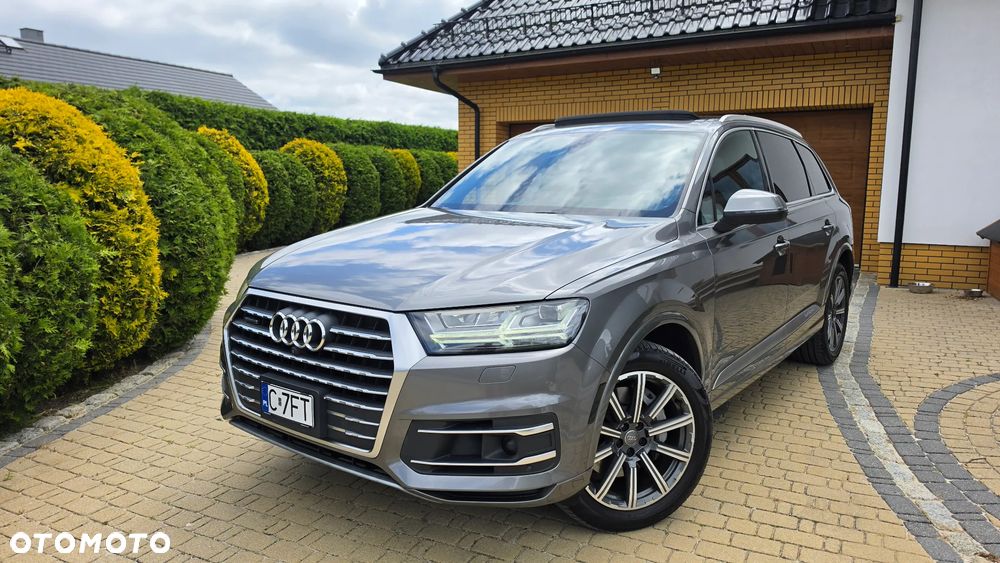 Audi Q7 - 10