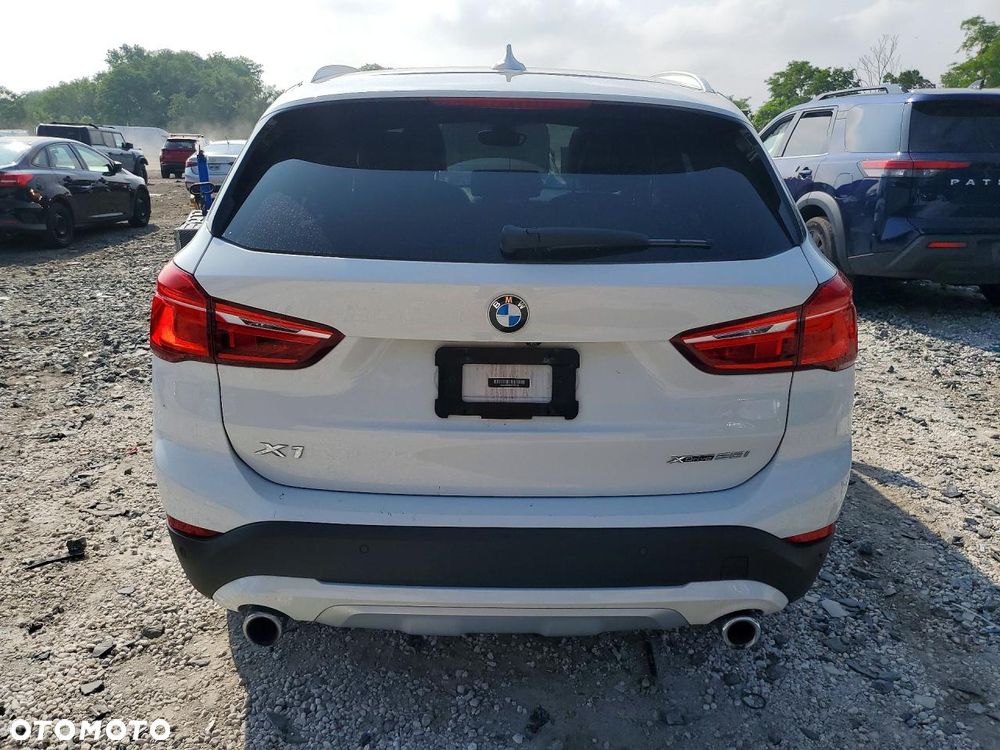 BMW X1 - 6