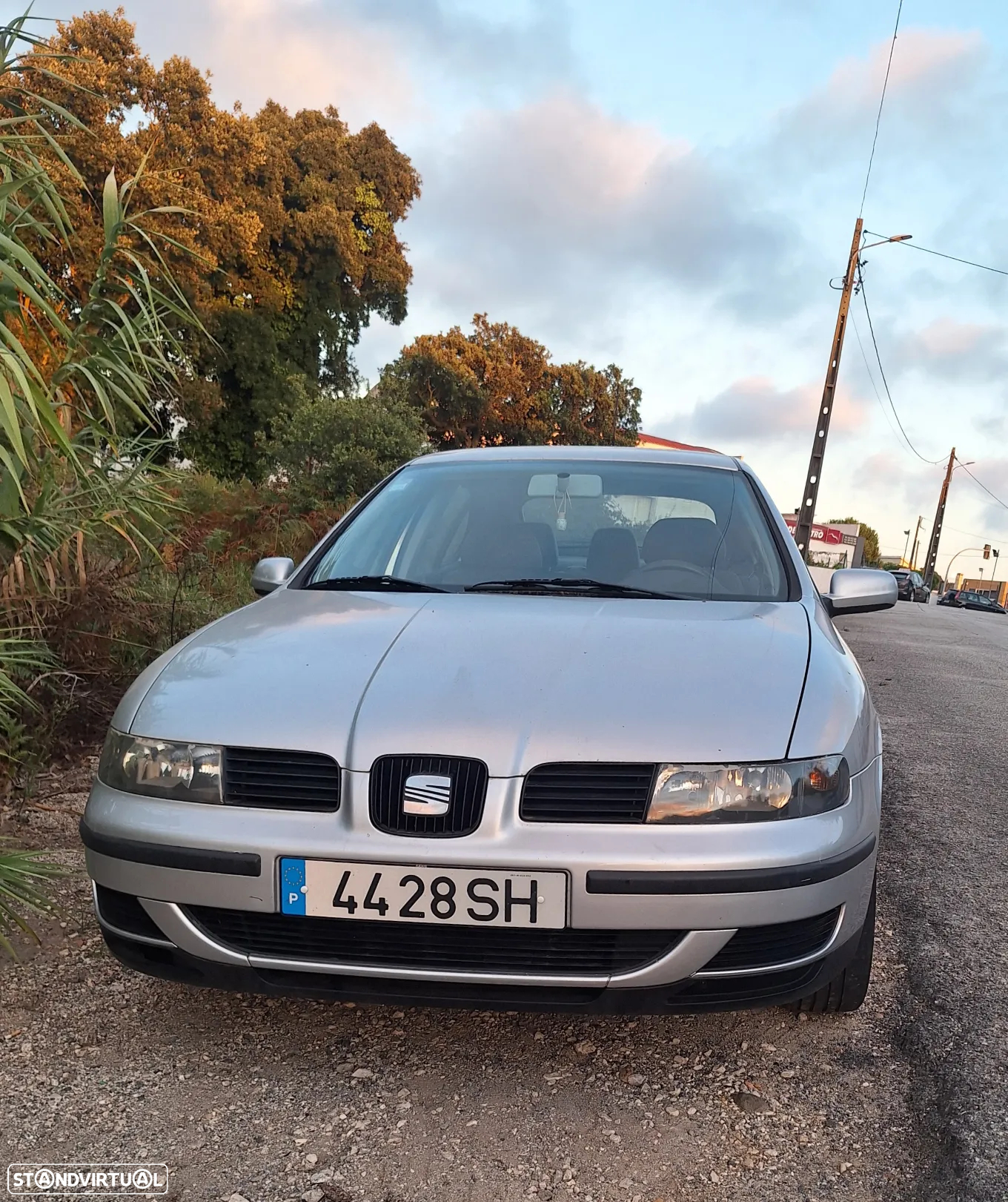 SEAT Leon 1.9 TDI Confort AC - 12