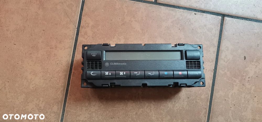 PANEL KLIMATRONIK PASSAT B5 - 1