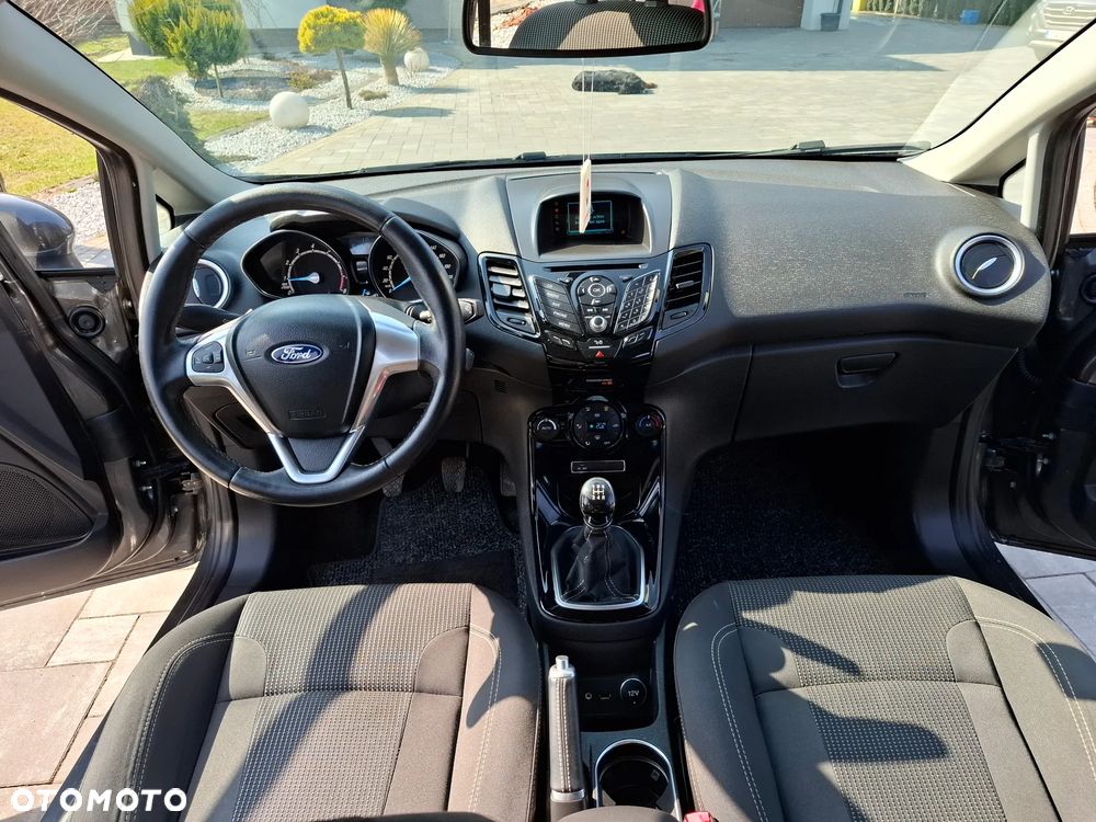 Ford Fiesta 1.0 EcoBoost Titanium - 19