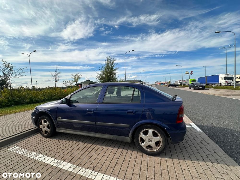Opel Astra 1.6 NJoy - 1