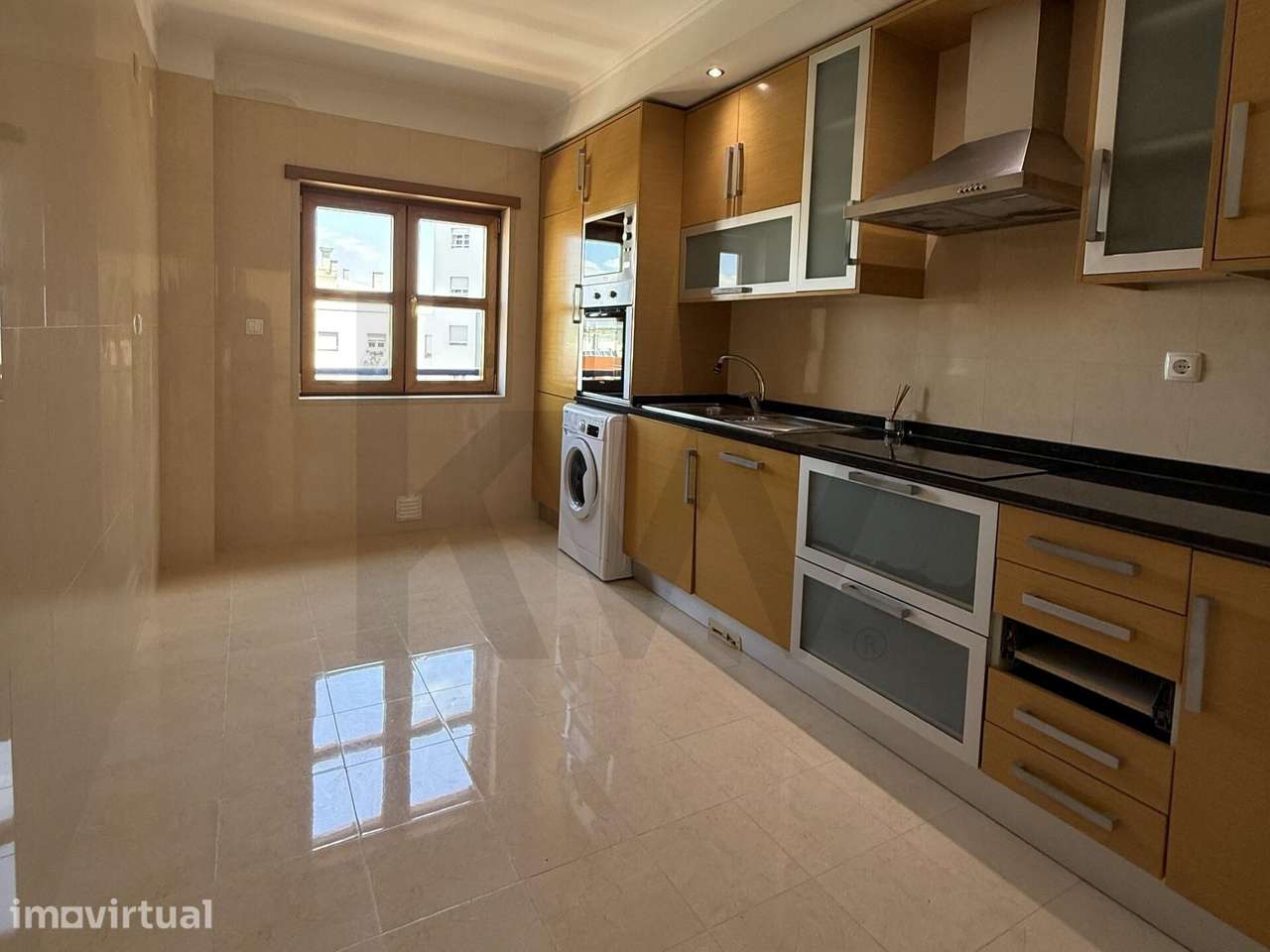 Apartamento T2 com Suite e Garagem Box nas Casas do Lago – Venteira, A - Grande imagem: 4/14