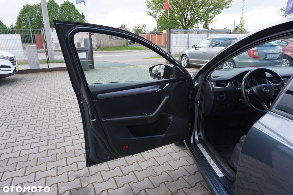 Skoda Octavia 2.0 TDI DSG Soleil - 18