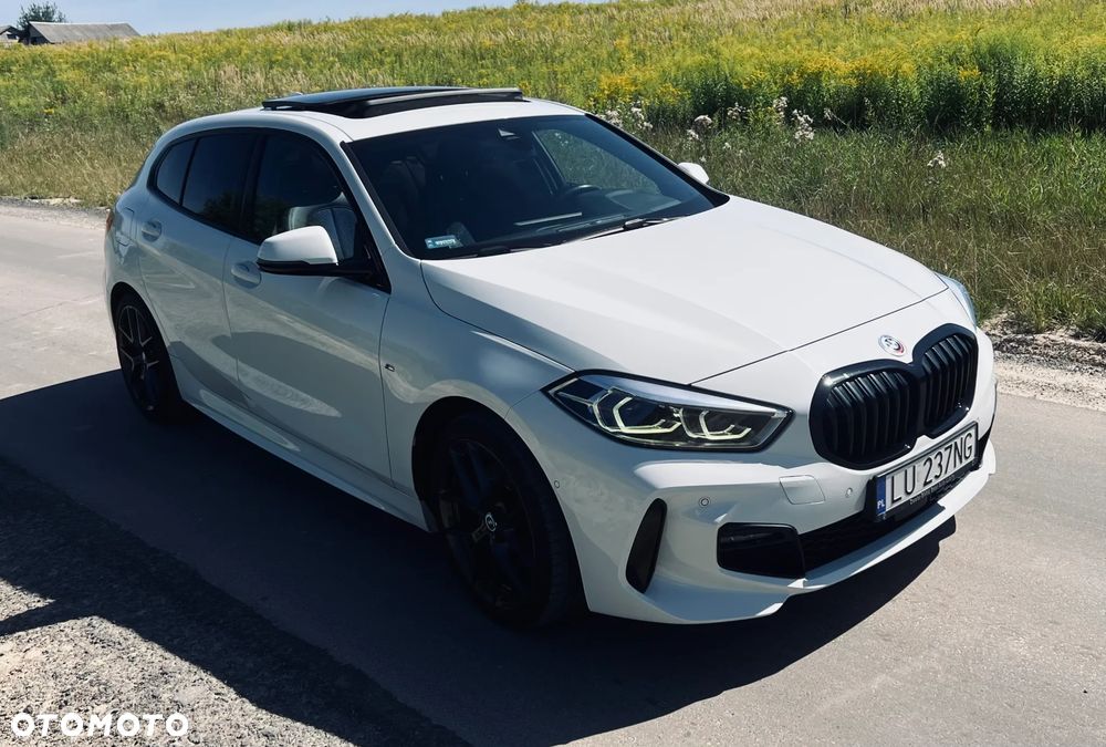 BMW Seria 1 - 32
