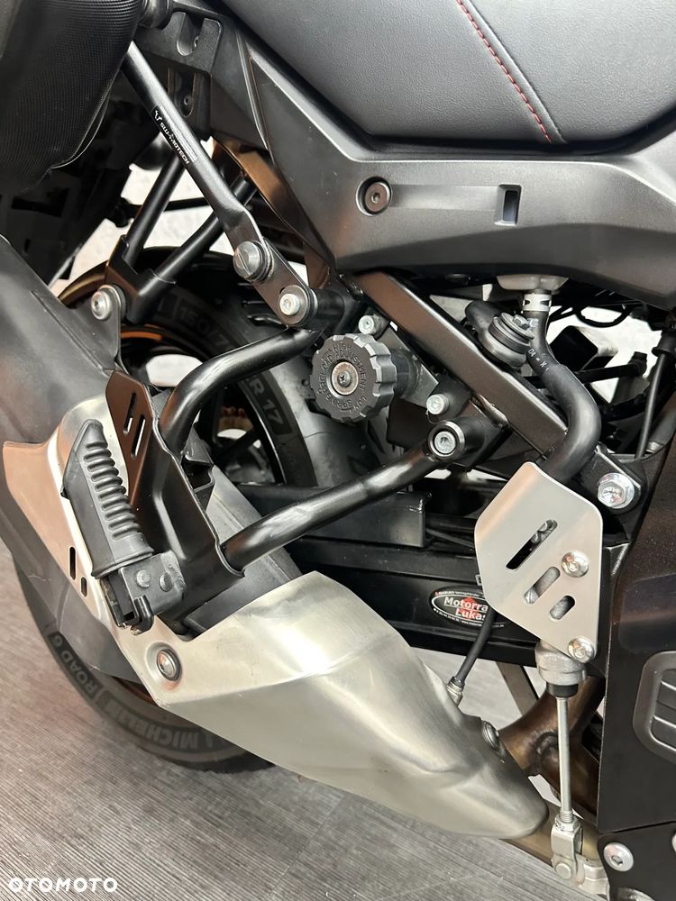 Suzuki V-STROM - 5