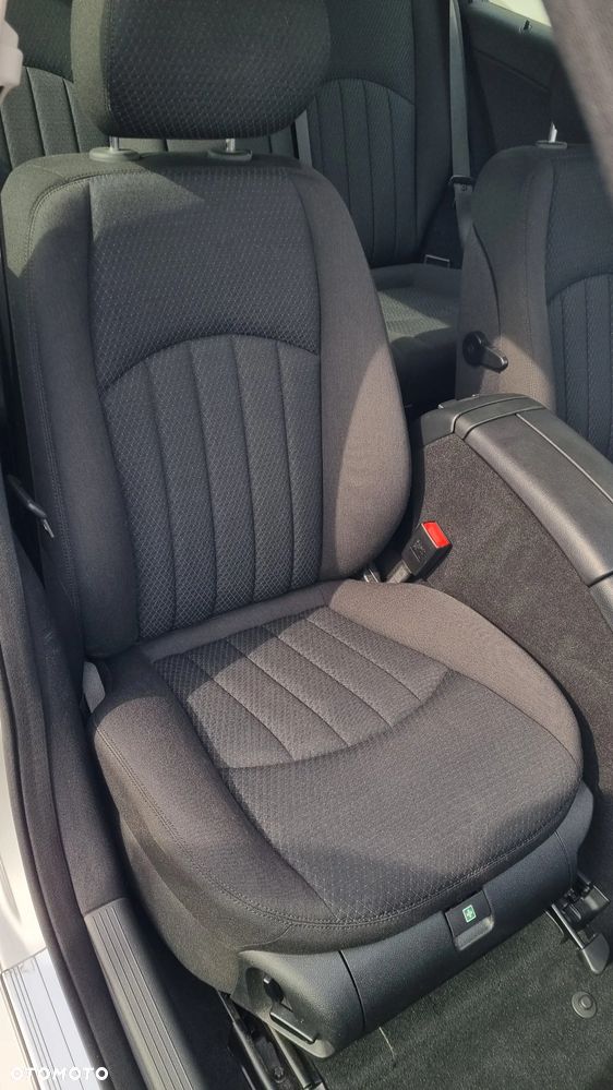 Mercedes-Benz Klasa E 200 Kompressor Automatik Elegance BusinessEDITION - 13