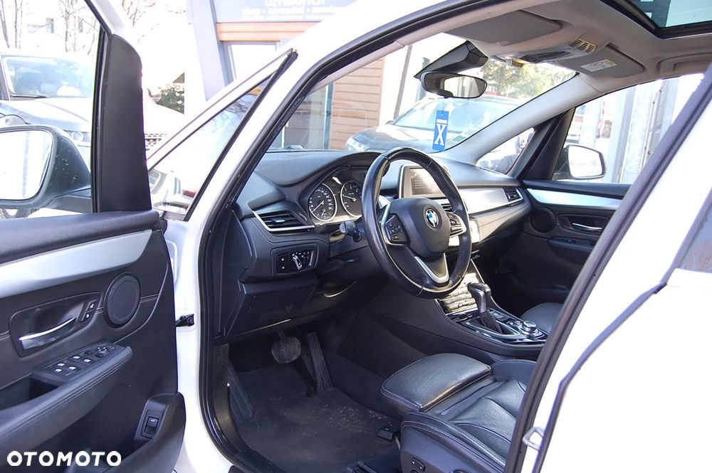 BMW Seria 2 218d GT Luxury Line - 30