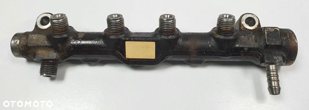 LISTWA WTRYSKOWA VW NEW BEETLE II 2.0 04L130089G - 1