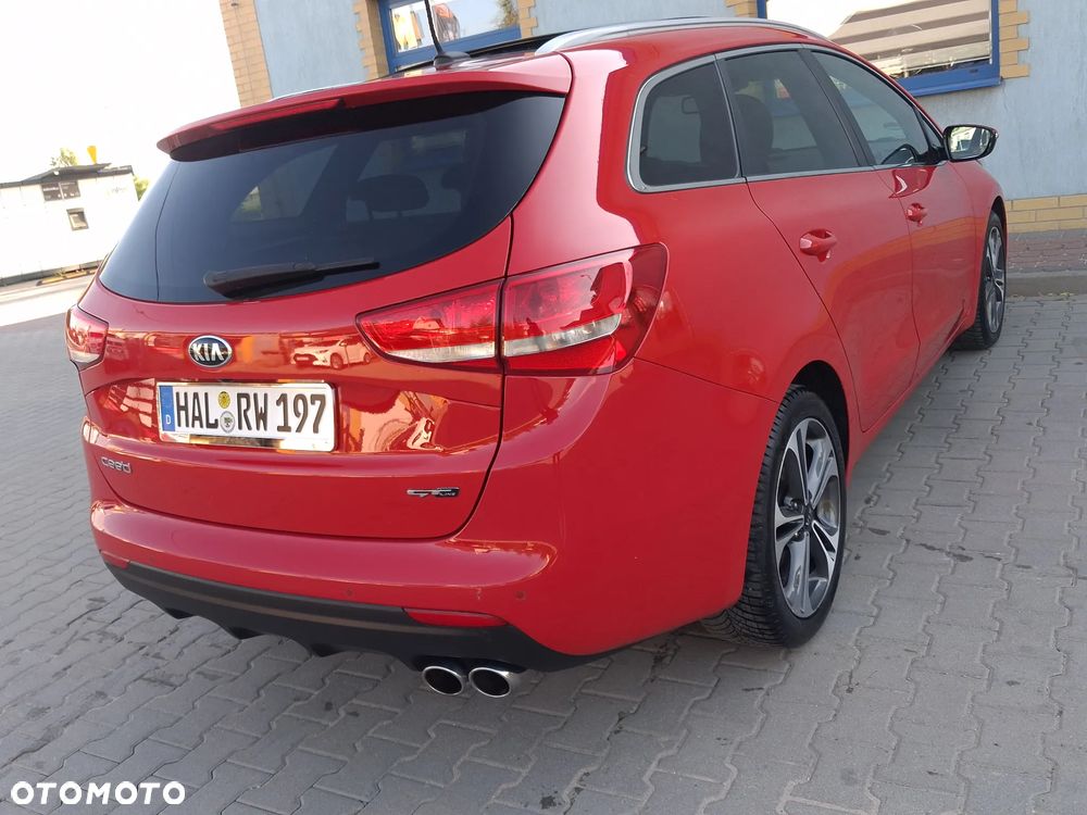 Kia Ceed 1.6 CRDi 136 ISG GT Line - 19