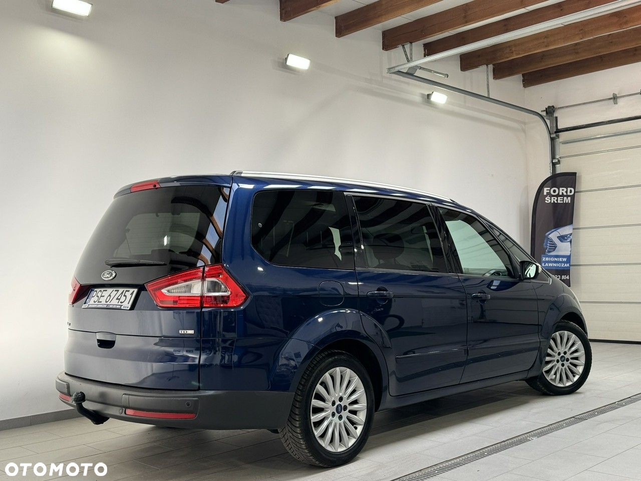 Ford Galaxy - 8