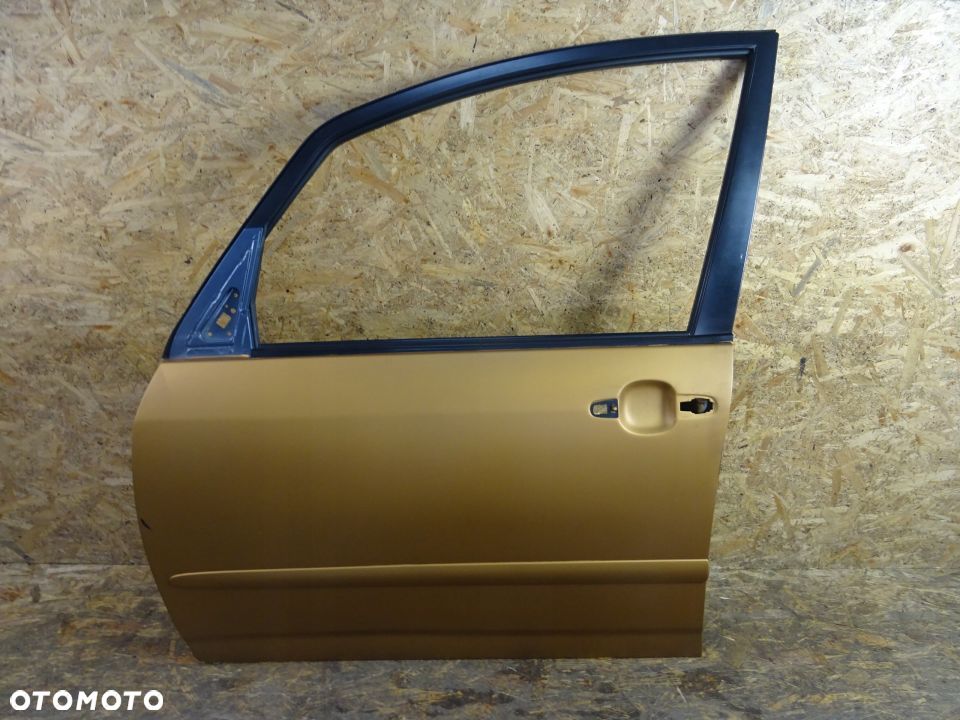 DRZWI LEWY PRZÓD TOYOTA COROLLA VERSO 2.0 D4D - 1