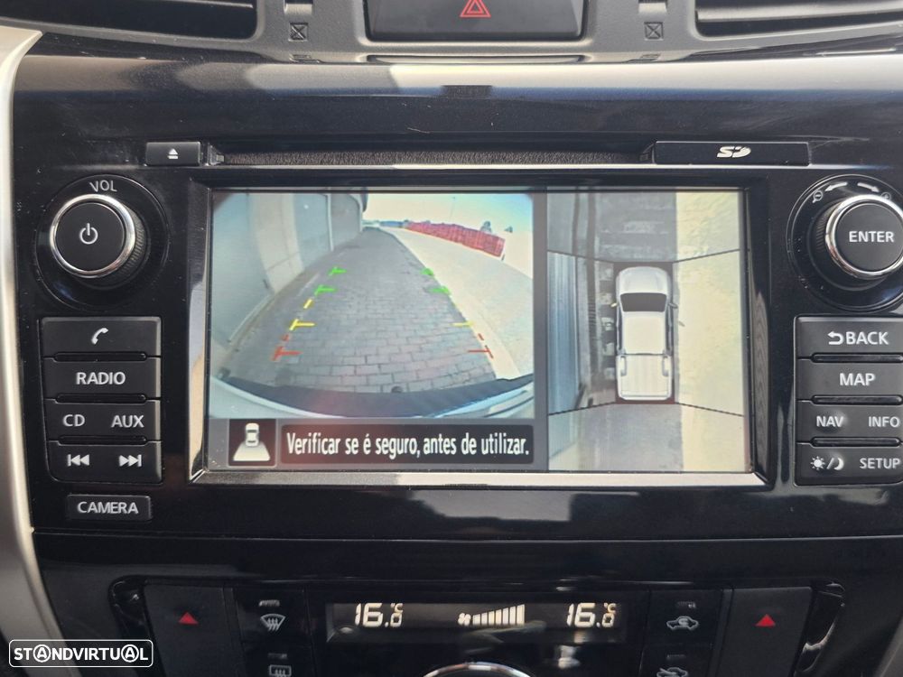 Nissan Navara 2.3 dCi CD 4WD N-Connecta Nav+Barras - 27
