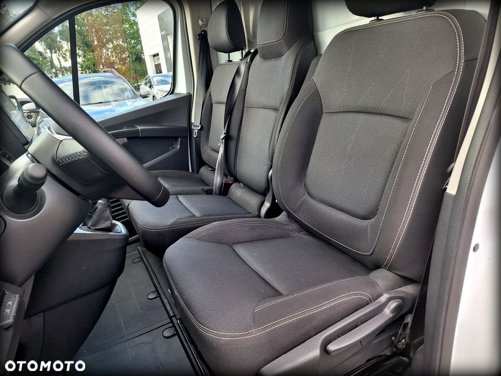 Renault TRAFIC - 9