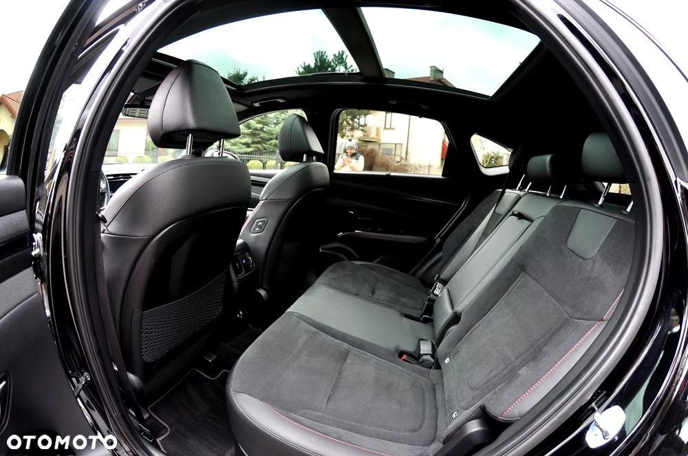 Hyundai Tucson 1.6 T-GDi HEV 2WD N Line X - 29