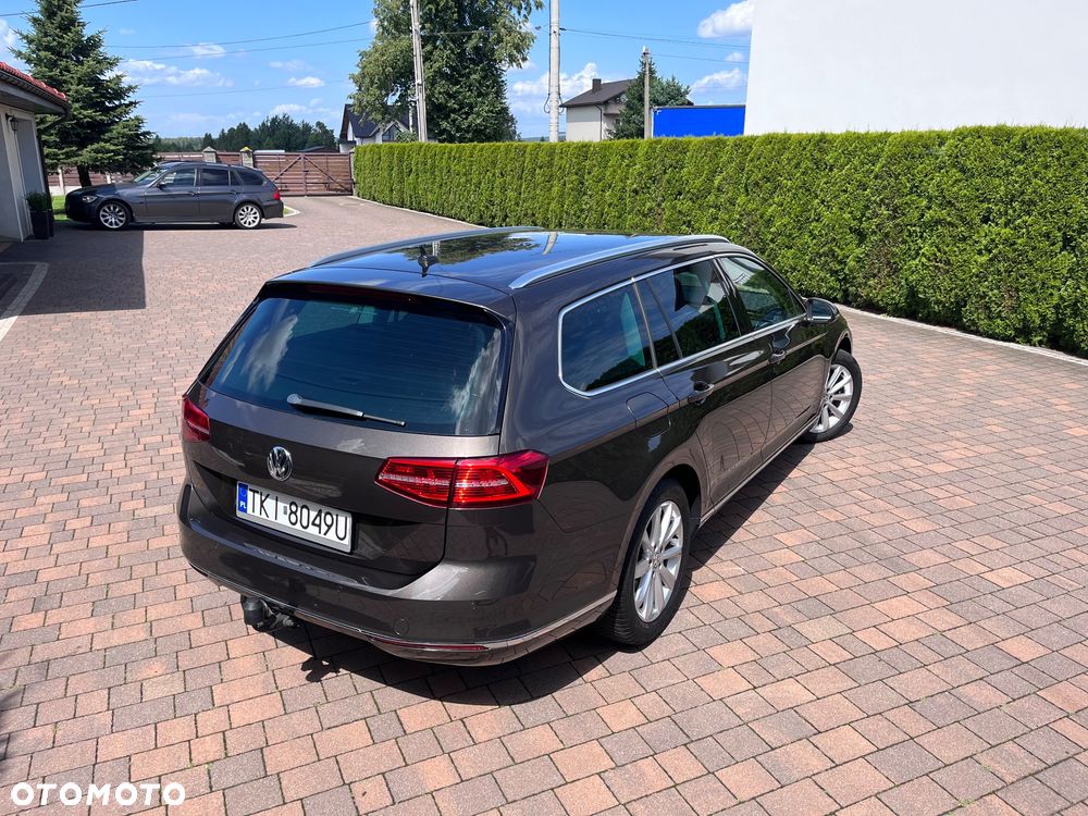 Volkswagen Passat 2.0 TDI (BlueMotion Technology) DSG Highline - 35