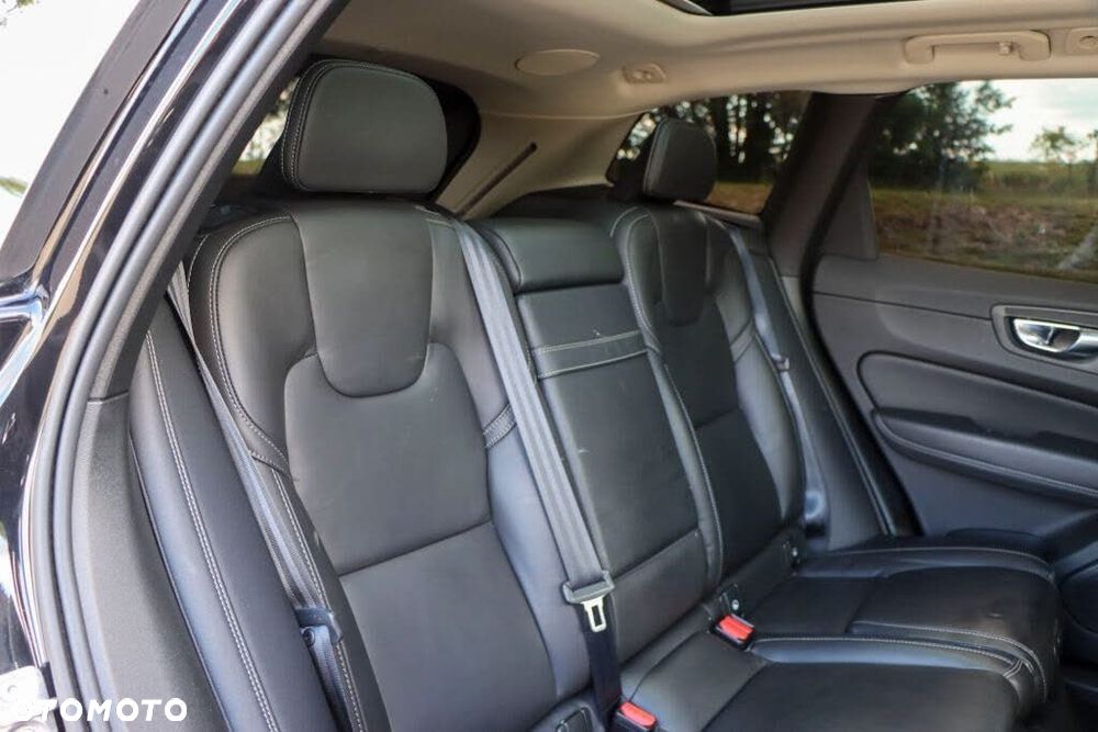 Volvo XC 60 - 18