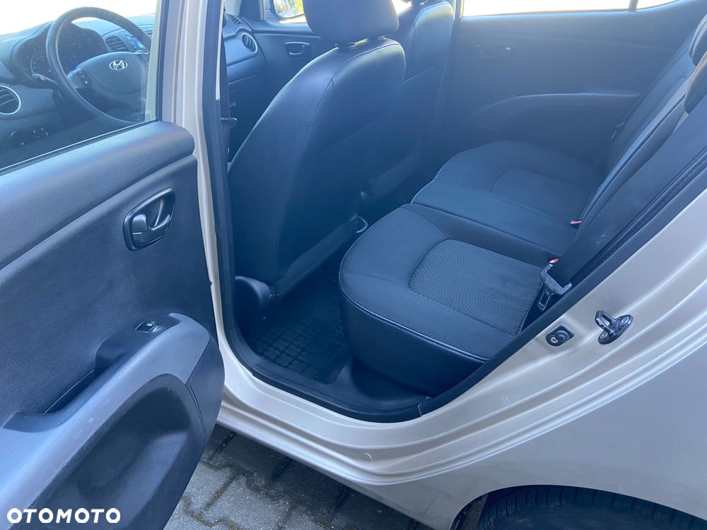 Hyundai i10 1.1 Comfort - 14