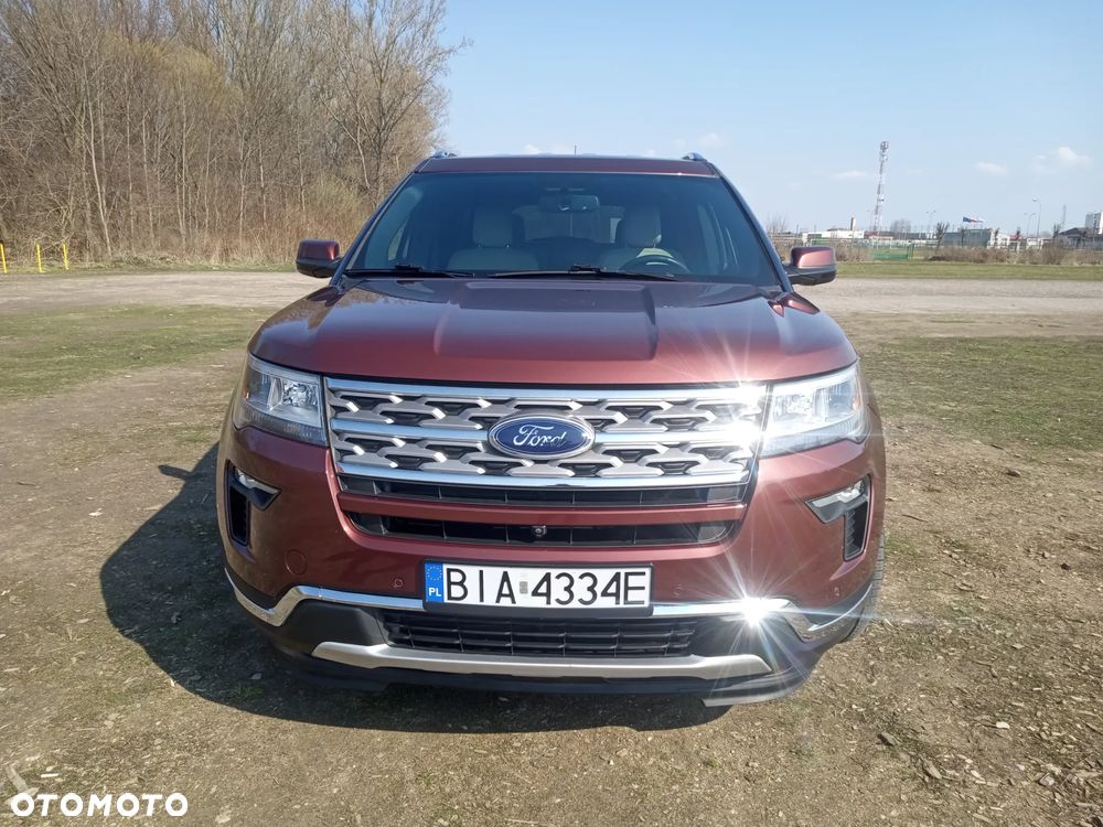 Ford Explorer - 3