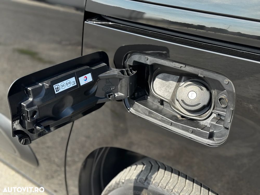 Citroën Berlingo 1.2 PureTech 110 S&S BVM6 Live - 6