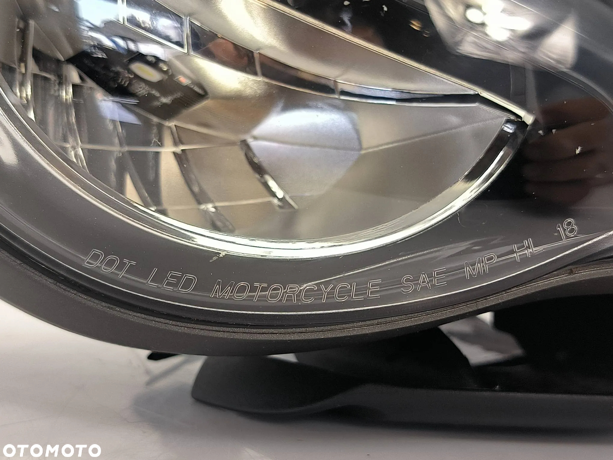 Oświetlenie lampa przód Speed Triple 1200 rs 2021r. - 3