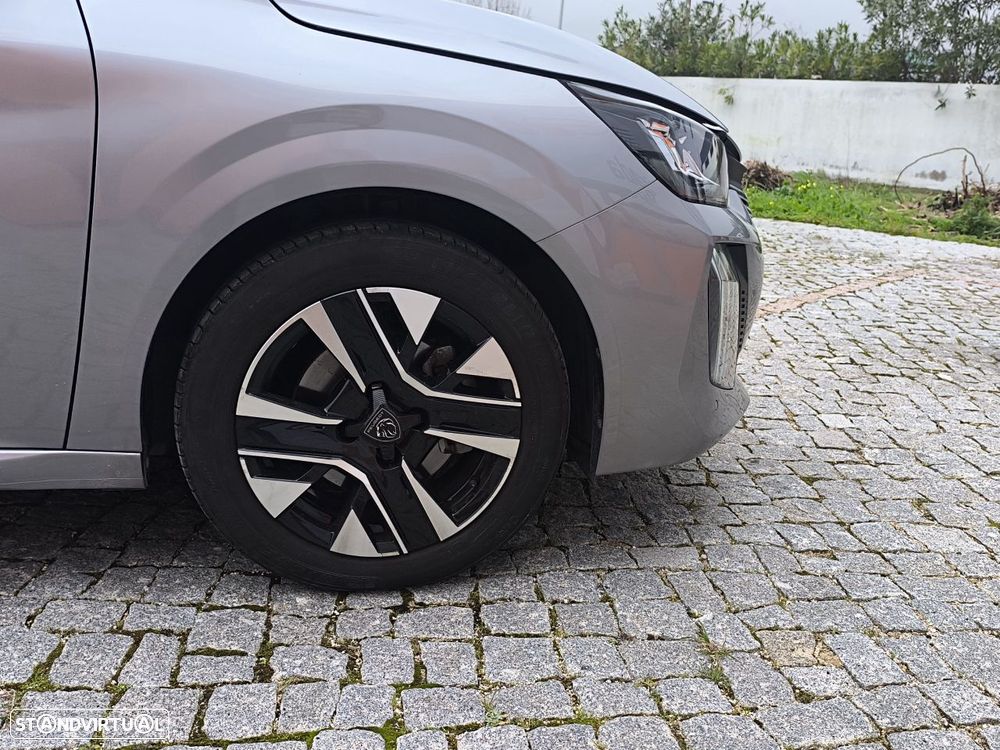 Peugeot 208 1.2 PureTech Allure - 17