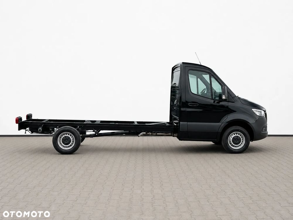 Mercedes-Benz SPrinter - 7