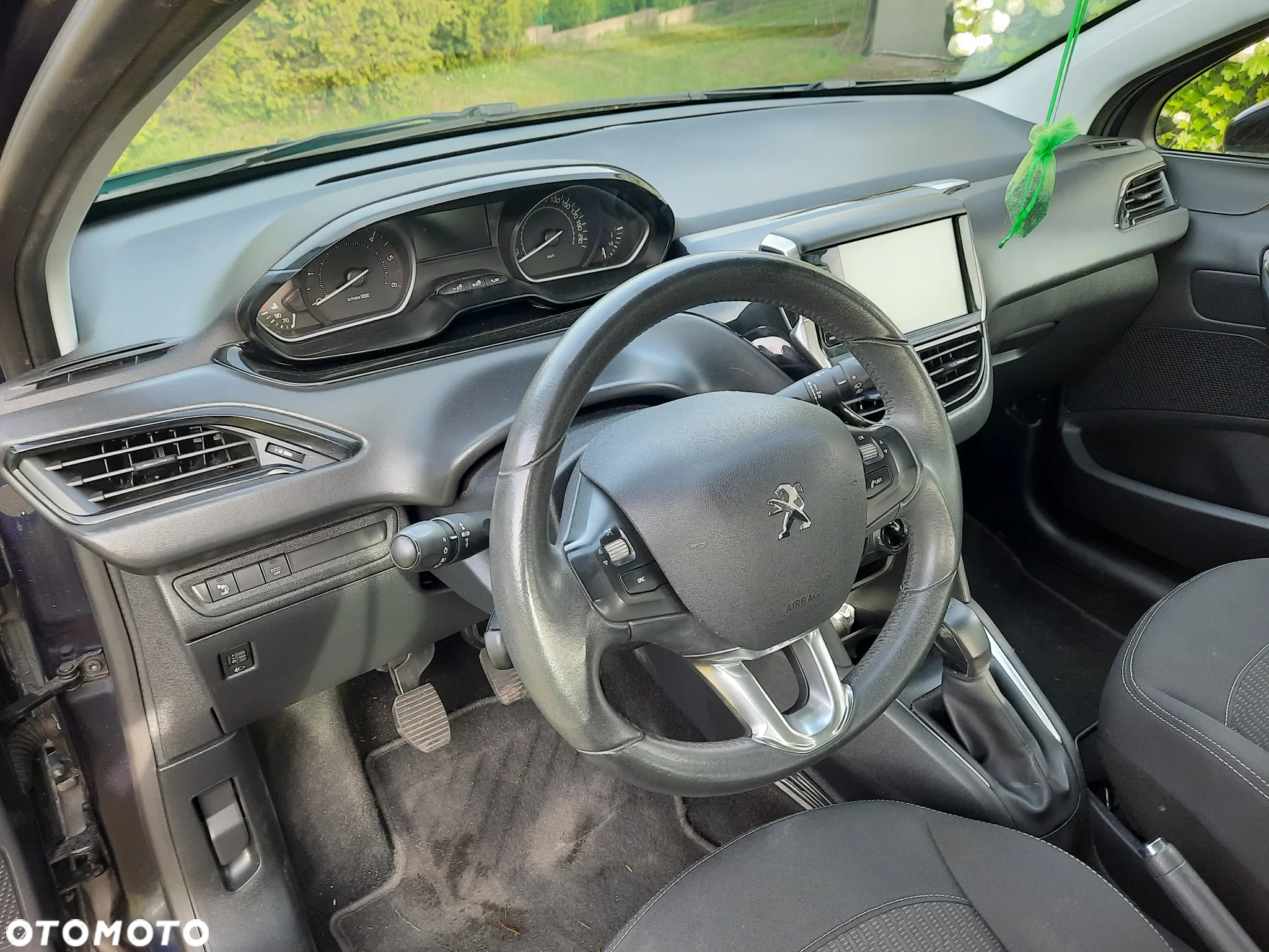 Peugeot 208 1.6 BlueHDi Active - 10