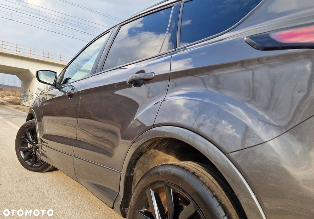 Ford Kuga 2.0 TDCi 4x4 ST-Line - 17