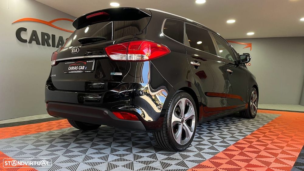 Kia Carens 1.7 CRDi ISG TX - 9