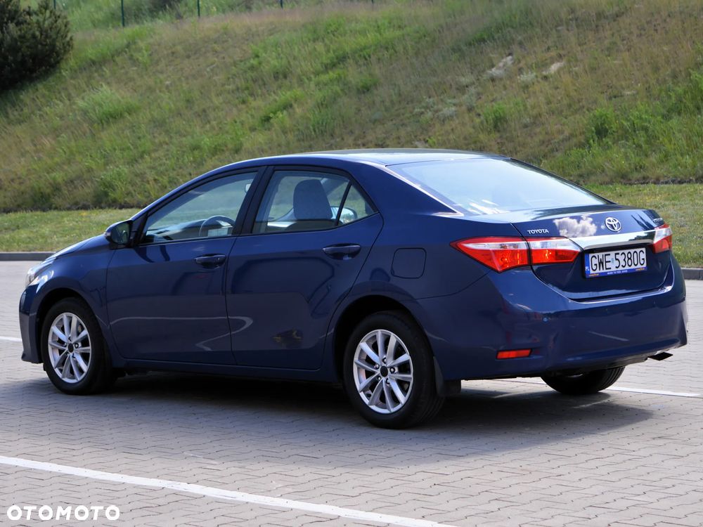 Toyota Corolla 1.6 Premium - 4