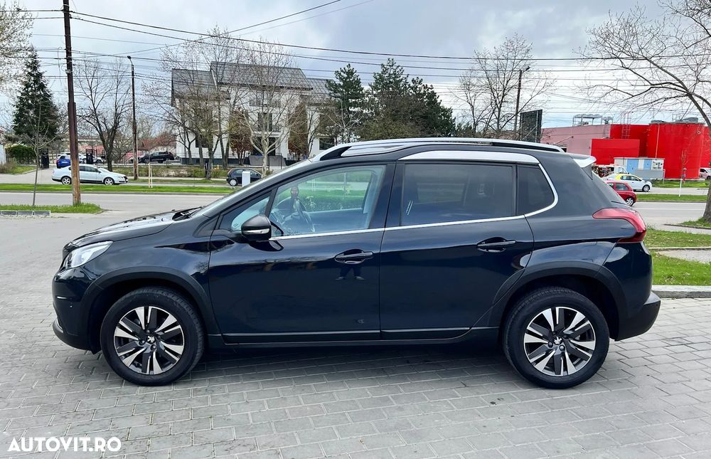 Peugeot 2008 1.2 PureTech Turbo S&S Allure - 12