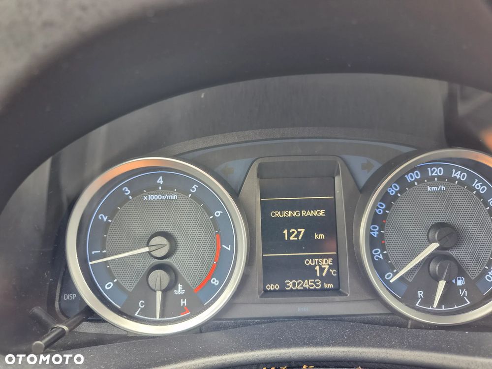 Toyota Auris - 14