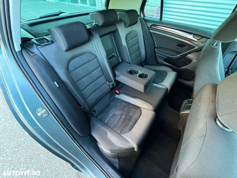 Volkswagen Golf 1.5 TSI DSG Highline - 10