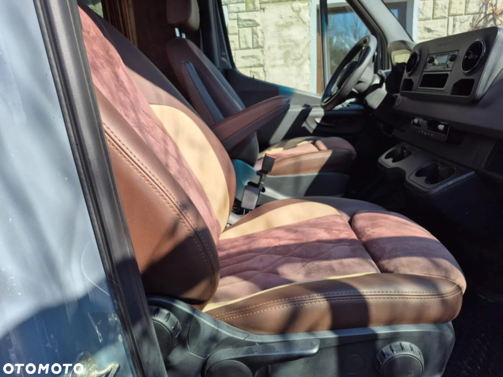 Mercedes-Benz Sprinter 319 CDI 907.235 - 15