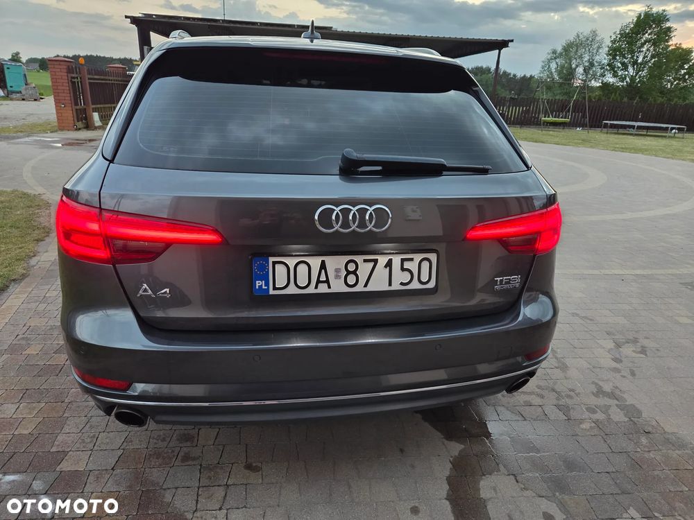Audi A4 Avant 2.0 TFSI quattro S tronic design - 2
