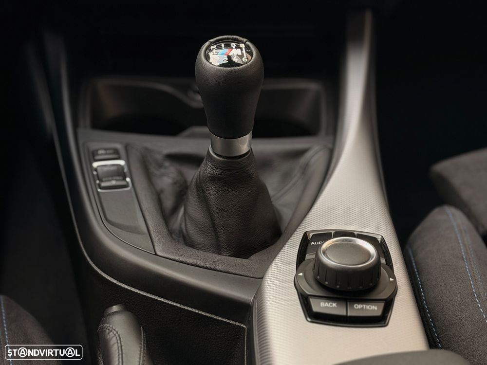 BMW 118 i Pack M - 35