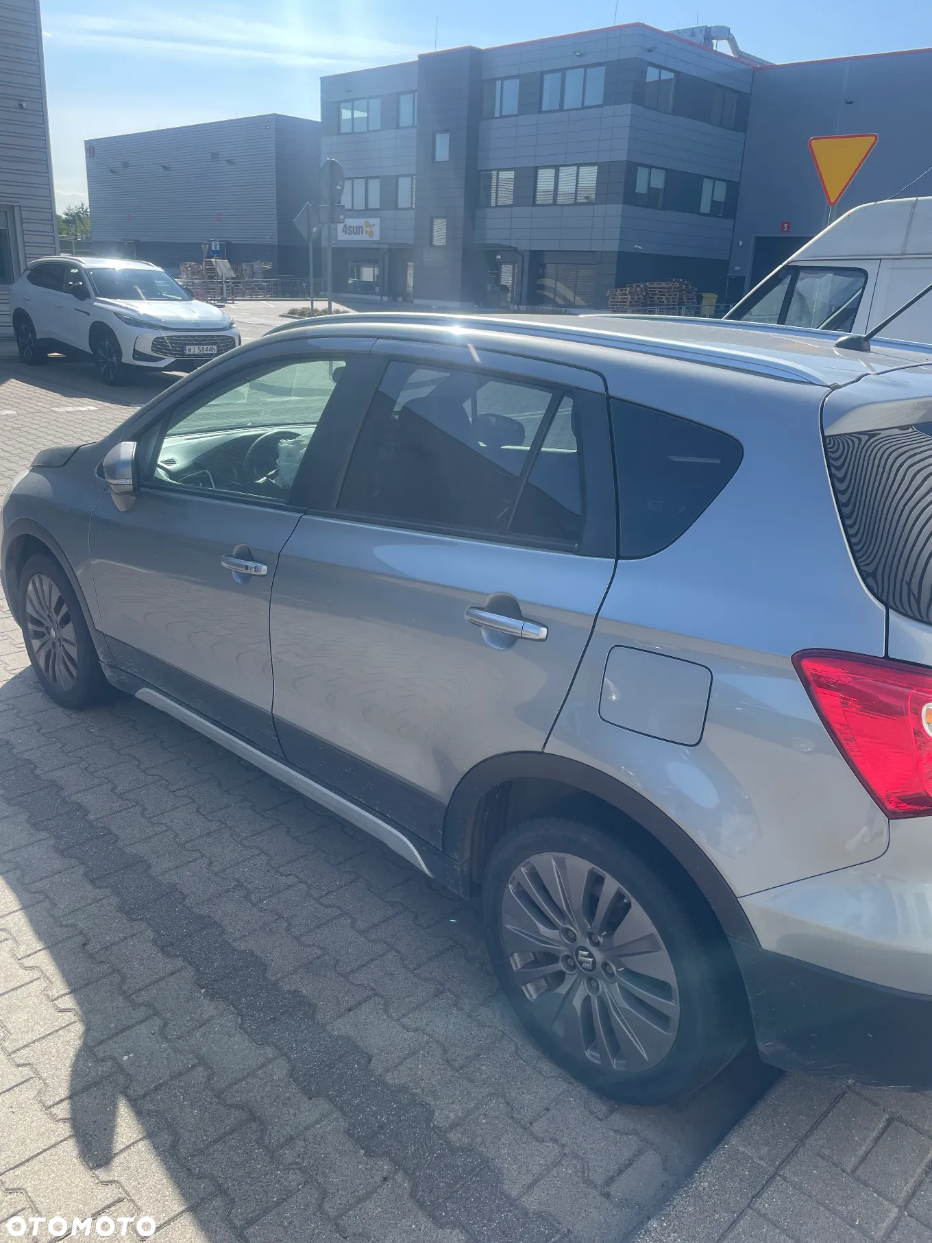 Suzuki SX4 1.6 Premium - 15