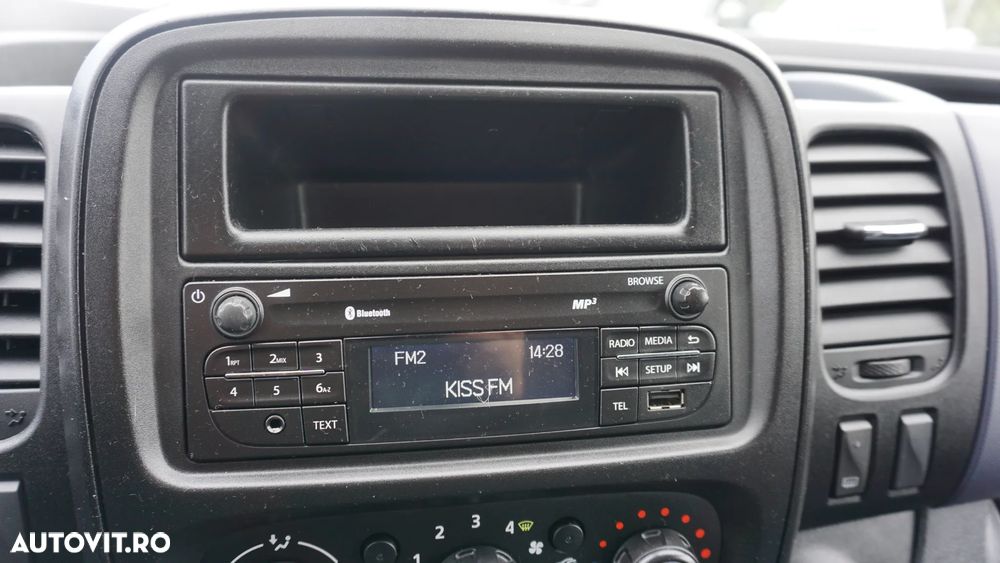 Opel Vivaro-B - 21