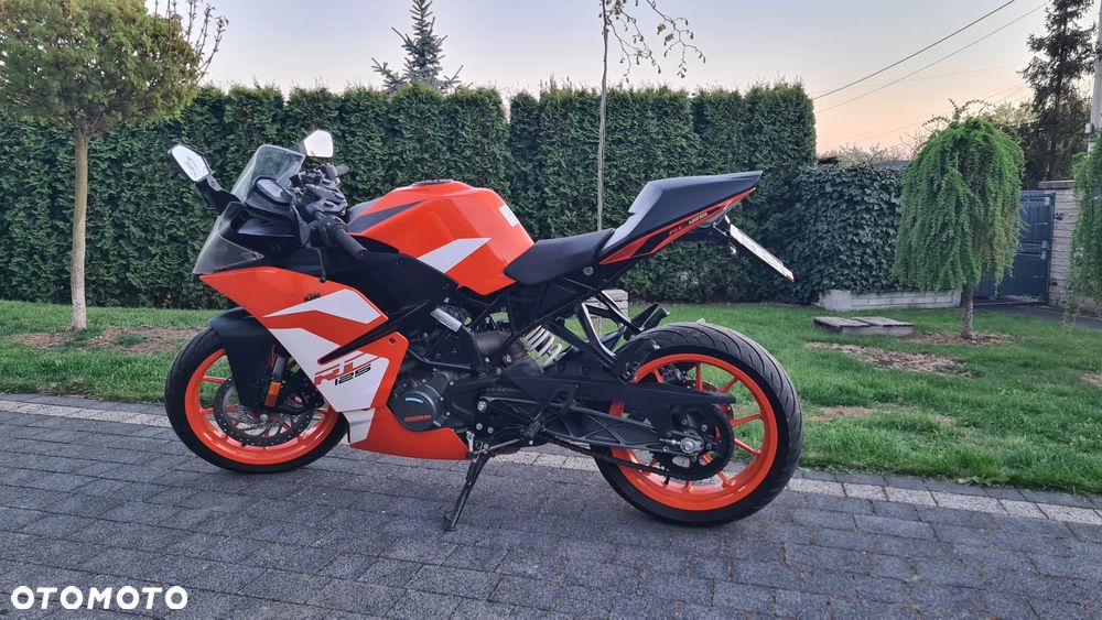 KTM RC 125 - 3