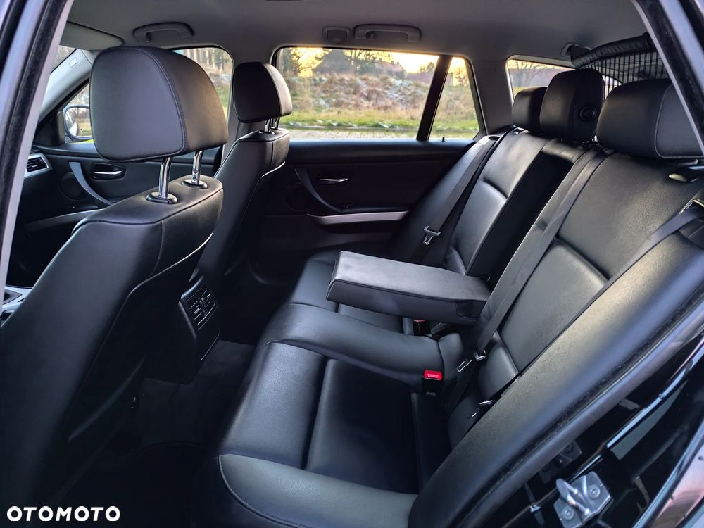 BMW Seria 3 318d - 8