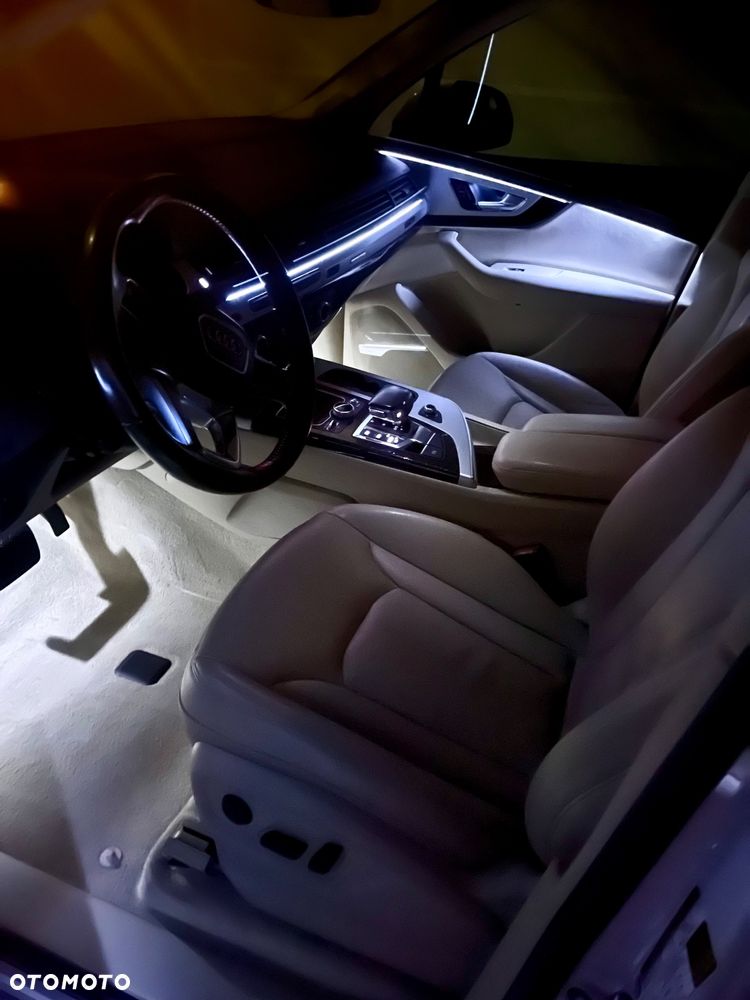 Audi Q7 - 20