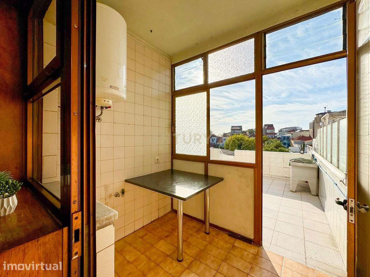 T2+1 em Cedofeita, com dois terraços, duas boxes localizado numa das z - Grande imagem: 4/33